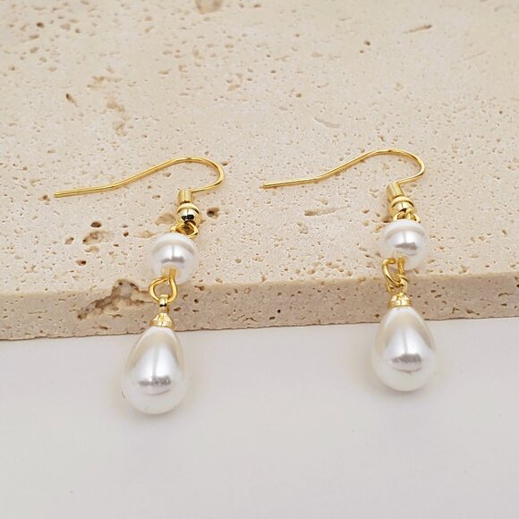 14K Gold Womens Hanging Drop Stacked Pearl Earrings Natural Freshwater Pearls main image 4